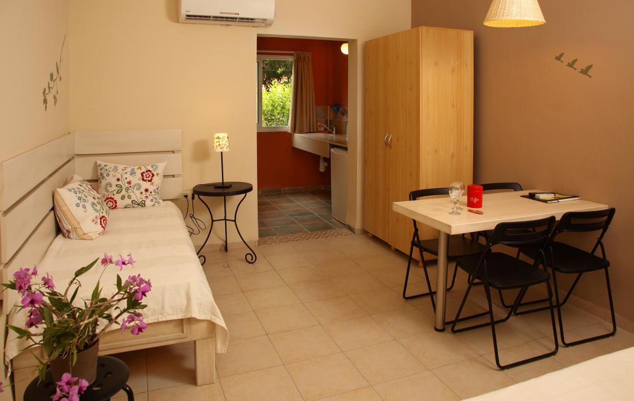 Shaar Hagolan Kibbutz Country Lodging Zewnętrze zdjęcie