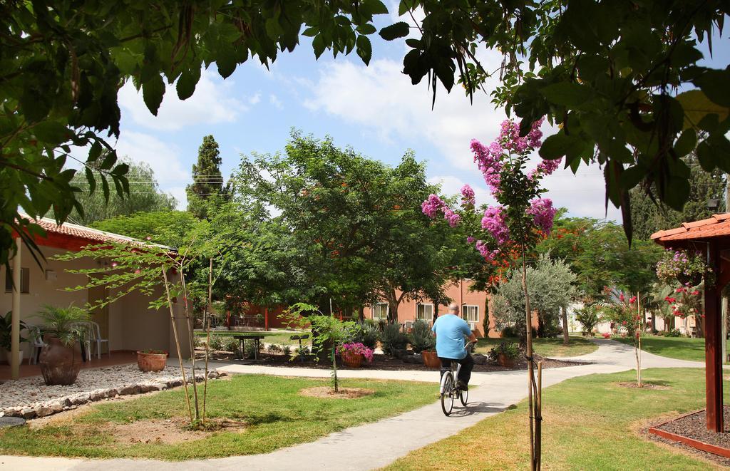 Shaar Hagolan Kibbutz Country Lodging Zewnętrze zdjęcie