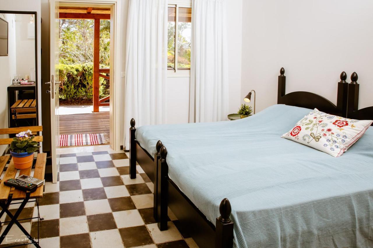 Shaar Hagolan Kibbutz Country Lodging Zewnętrze zdjęcie